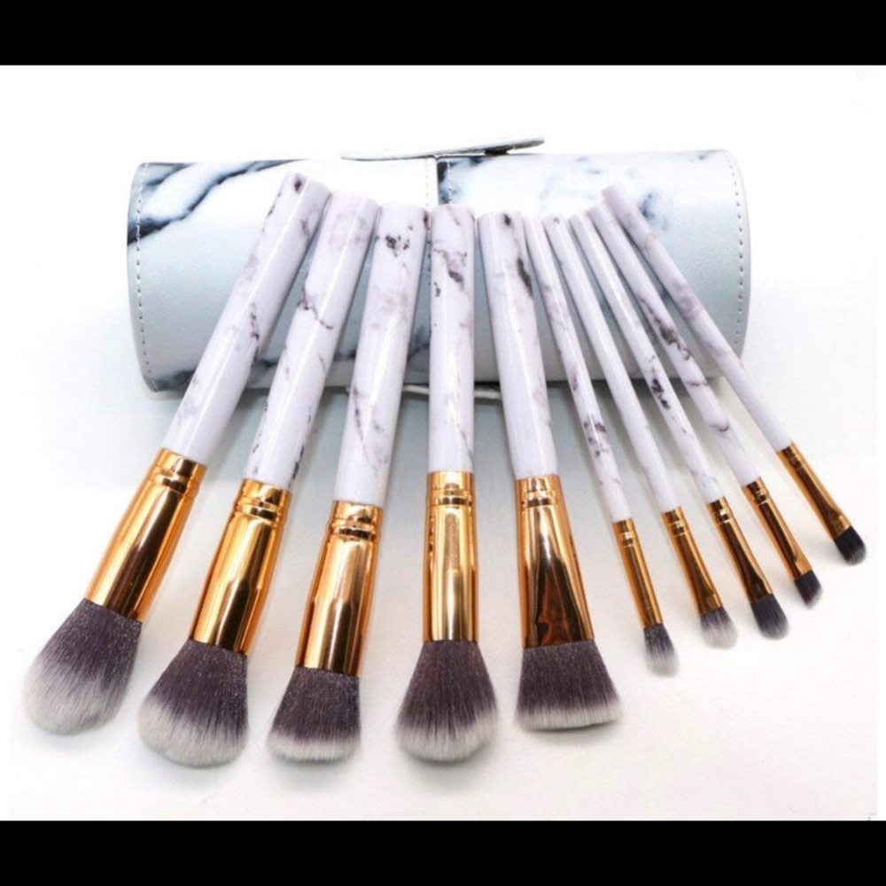 ‼️NWT‼️ Marble Design Makeup Brush Set